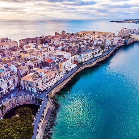 Ortigia Palace Syracuse ภายนอก รูปภาพ